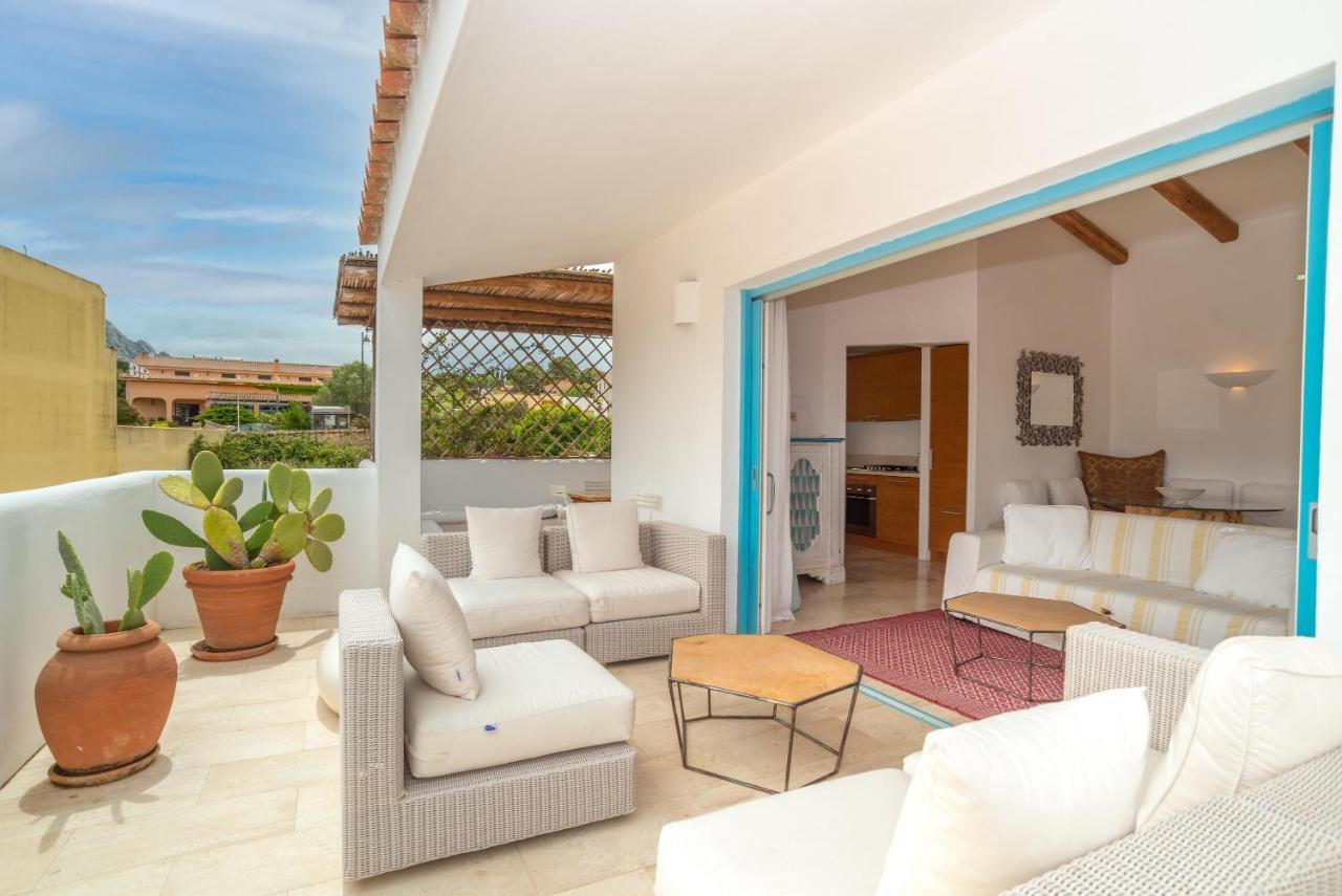 Charming House In San Pantaleo * Olbia