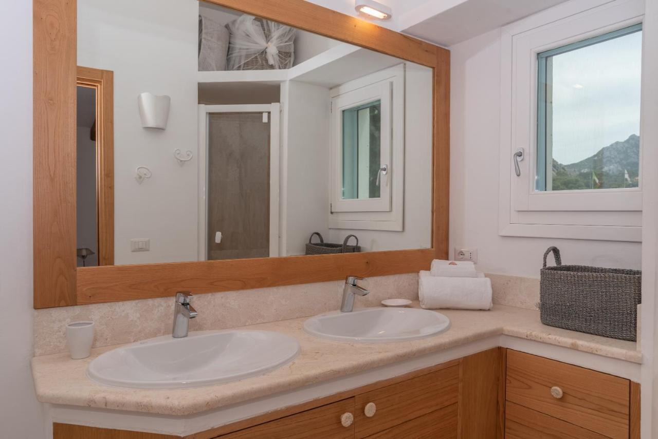Appartement Charming House In San Pantaleo Olbia